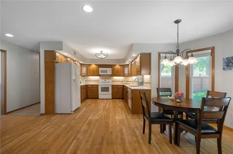 $530,000 | 14610 West 83rd Street, Lenexa, KS 66215