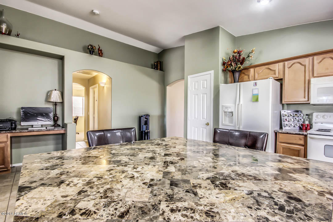 9641 West Heber Road Tolleson, AZ 85353 - Photo 11 of 36 Heber-11