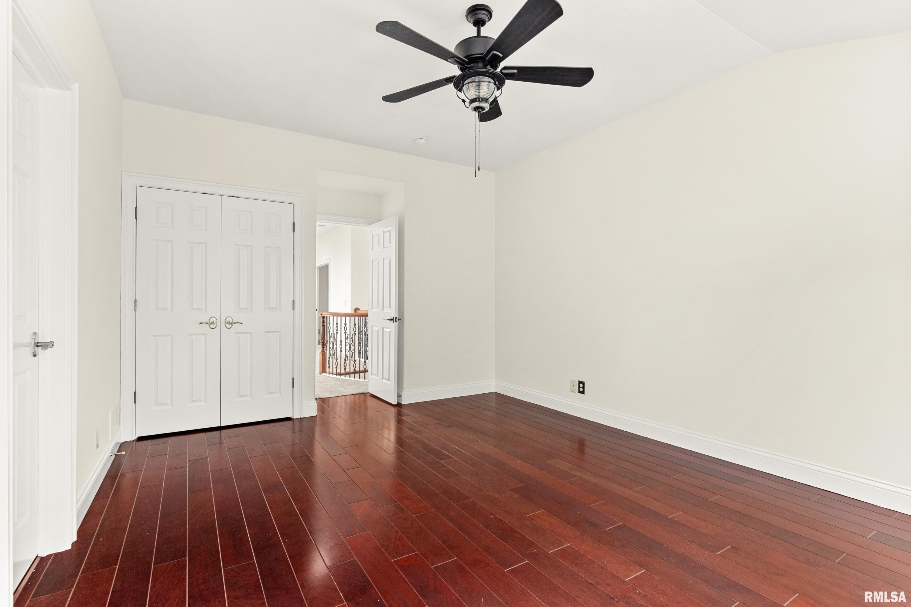 1811 Kern Road Washington, IL 61571 - Photo 44 of 95 Gallery Image 44