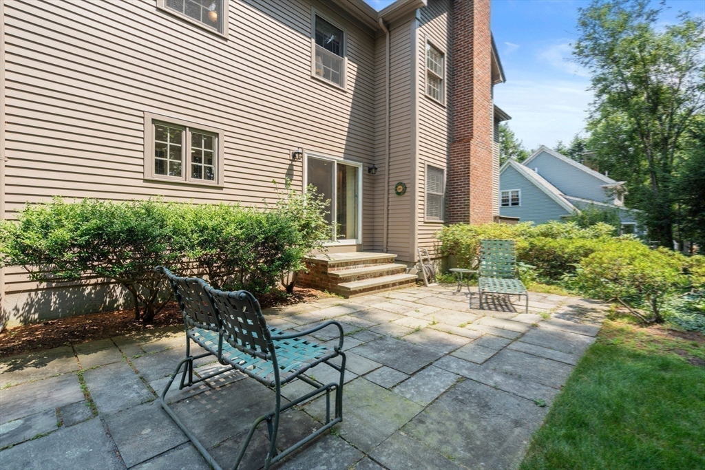38 Upwey Road Wellesley, MA 02481 - Photo 36 of 40