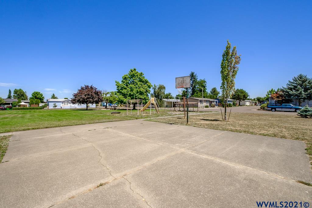 2151 Three Lakes Road Southeast, Unit 94 Albany, OR 97322 - Photo 40 of 41 Gallery Image 40