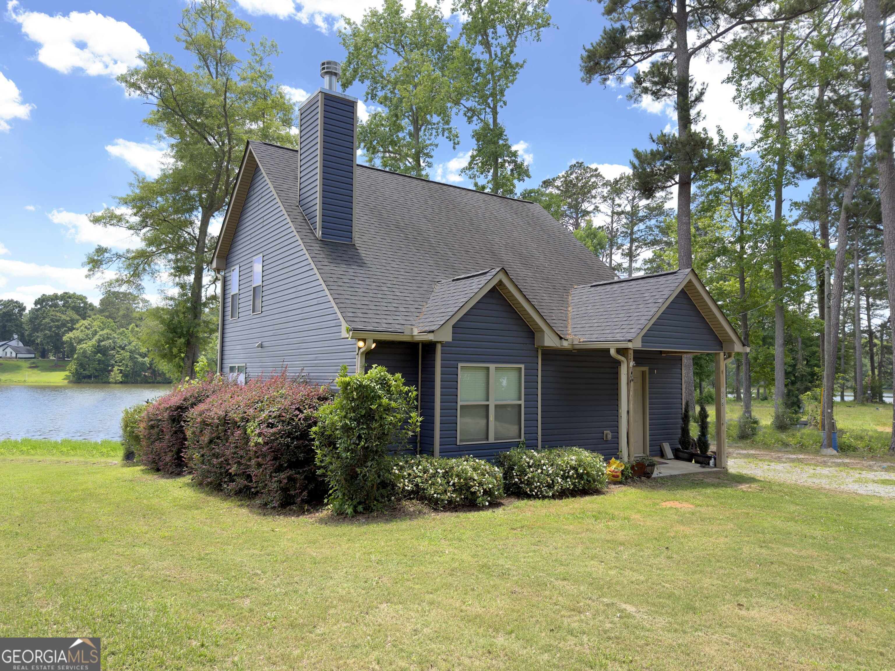 137 D Weavers Lakefront Road Jackson, GA 30233 - Photo 3 of 48
