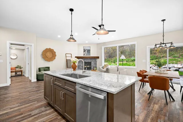 $539,000 | 3815 Stebner Road, Cook, MN 55723