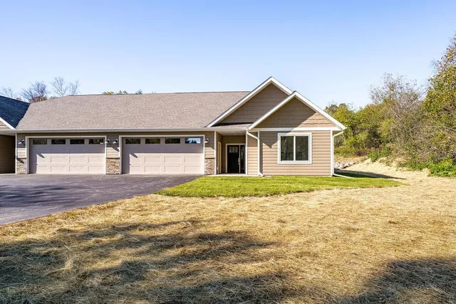$539,000 | 3815 Stebner Road, Cook, MN 55723