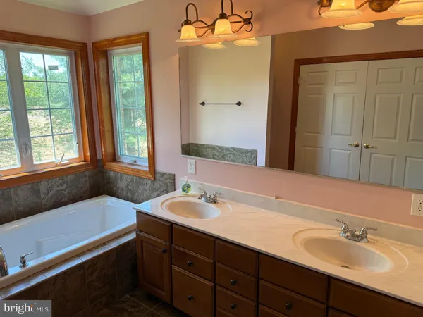 $2,900 | 39 North Friendship Court, Colora, MD 21917