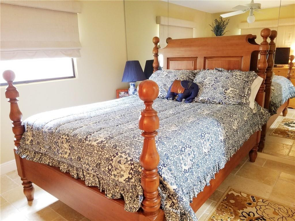 21570 Plum Road Boca Raton, FL 33433 - Photo 14 of 24 Photo 14