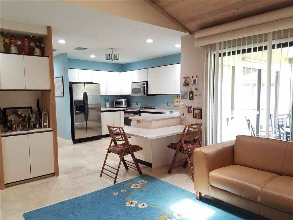 21570 Plum Road Boca Raton, FL 33433 - Photo 8 of 24 Photo 8