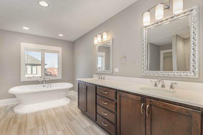 11020 Riverside Drive Frankfort, IL 60423 - Photo 22 of 39 Gallery Image 22
