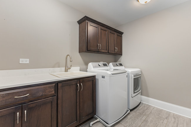 11020 Riverside Drive Frankfort, IL 60423 - Photo 31 of 39 Gallery Image 31