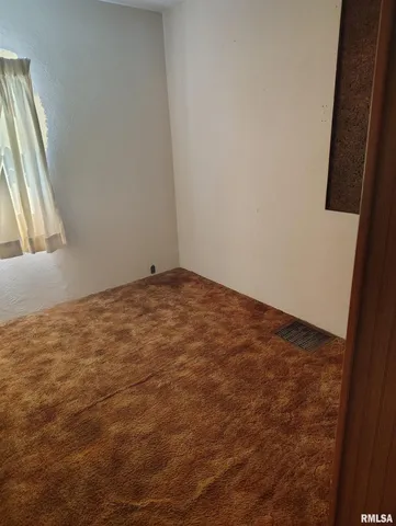 $70,500 | 1340 East Ash Street, Canton, IL 61520