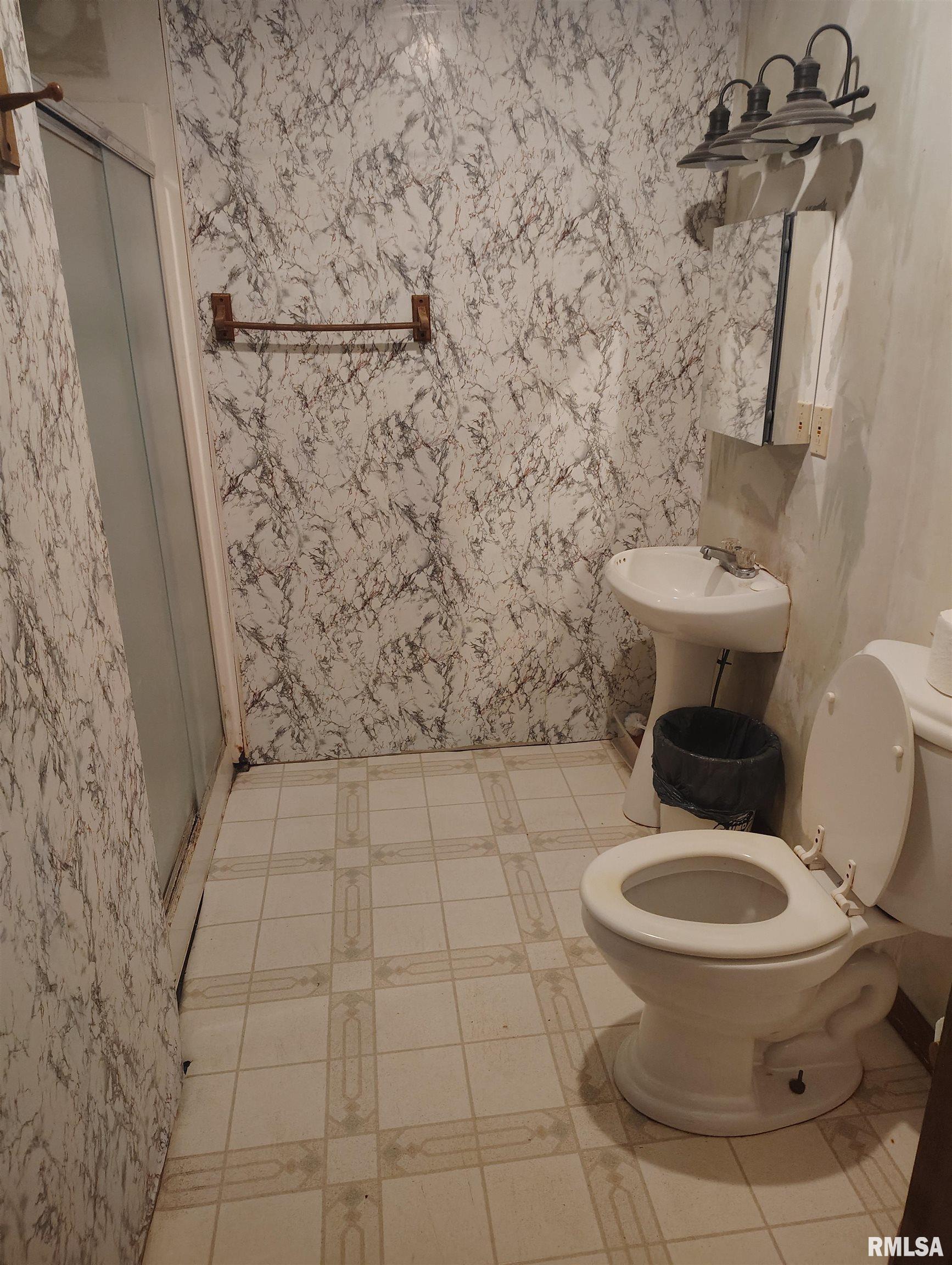 1340 East Ash Street Canton, IL 61520 - Photo 14 of 14