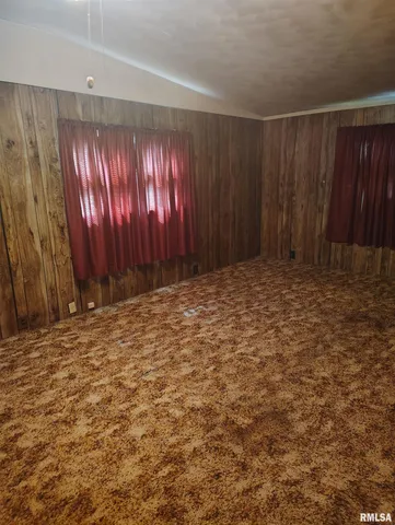 $70,500 | 1340 East Ash Street, Canton, IL 61520