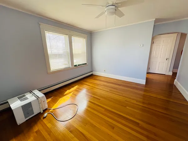 $3,000 | 3 Lynnfield Street, Unit 2, Peabody, MA 01960