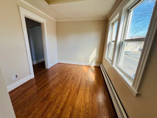 $3,000 | 3 Lynnfield Street, Unit 2, Peabody, MA 01960