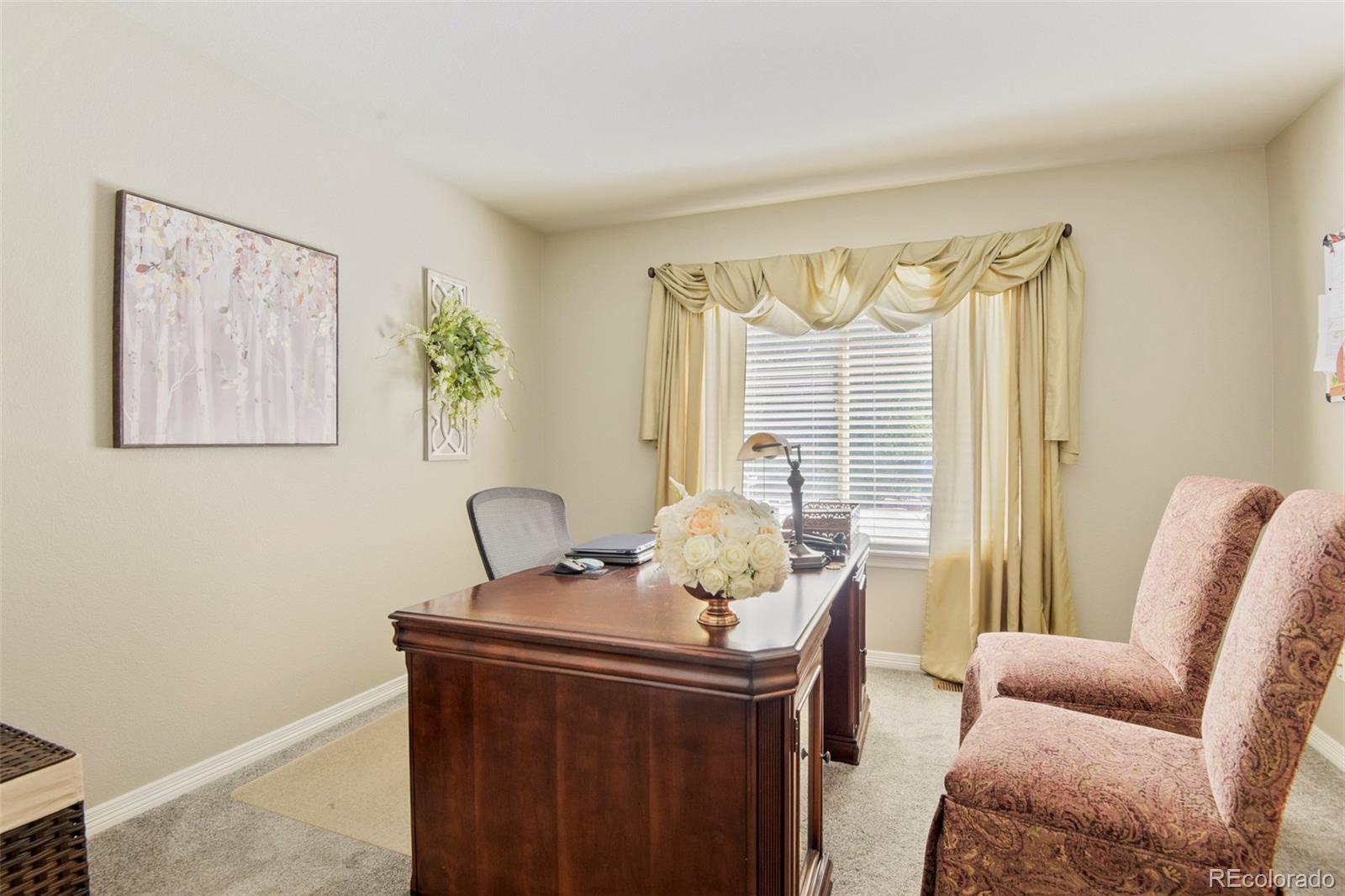 9917 Hawthorne Street Highlands Ranch, CO 80126 - Photo 13 of 40