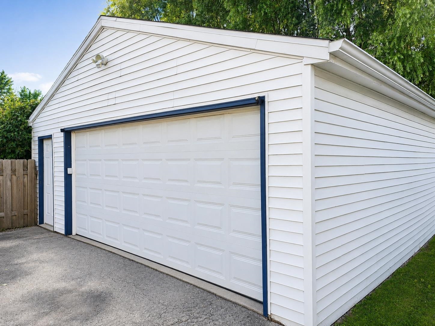 1124 Grove Street Menasha, WI 54952 - Photo 3 of 33