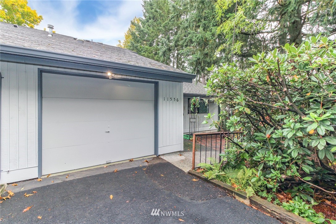 11556 Southeast 175th Street, Unit 24 Renton, WA 98055 - Photo 3 of 39 Gallery Image 3