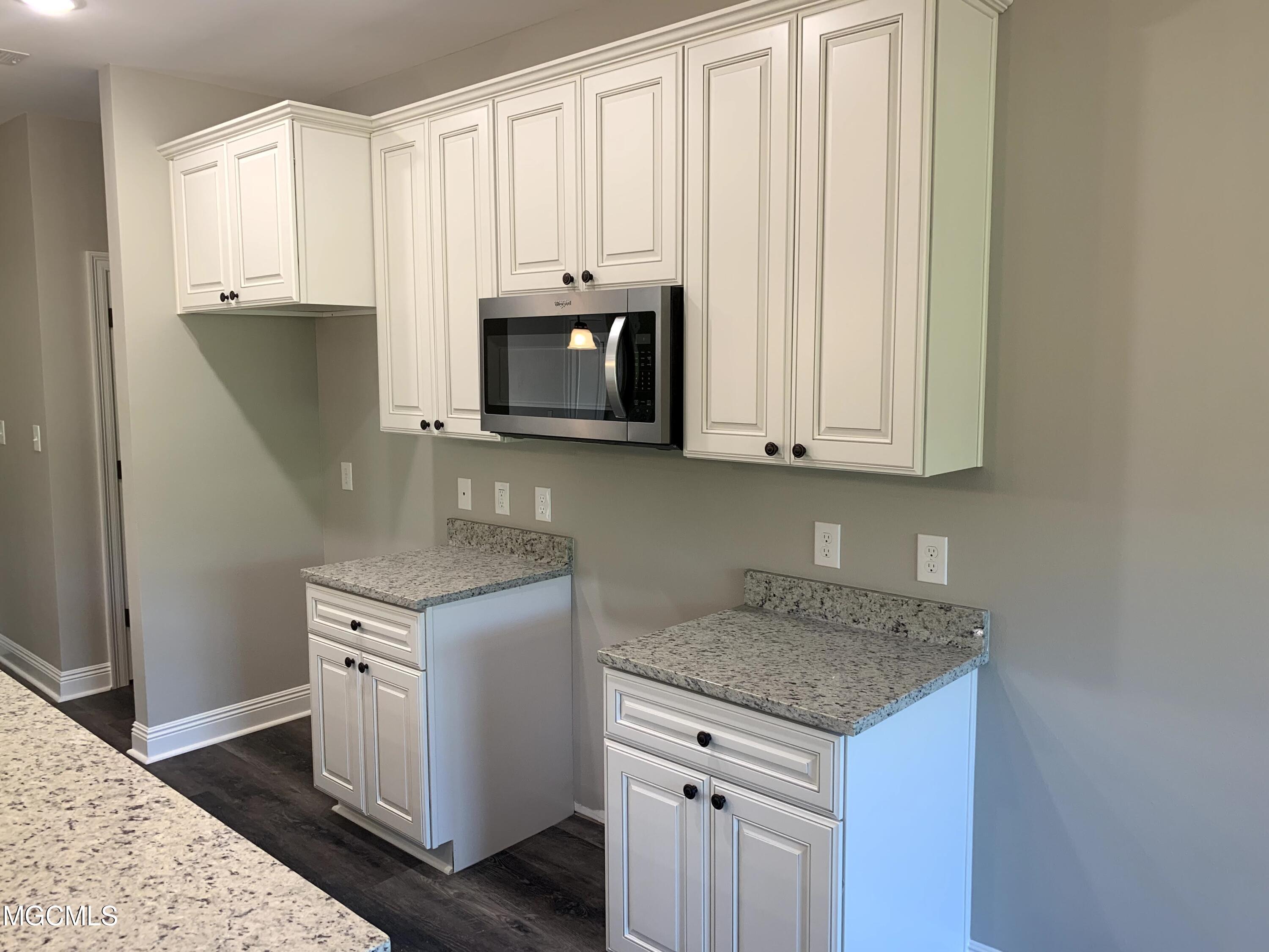 17025 Old Joe Moran Road Kiln, MS 39556 - Photo 11 of 27 Kitchen