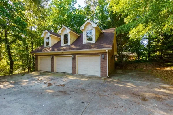 $353,000 | 150 Plantation Drive, Stockbridge, GA 30281