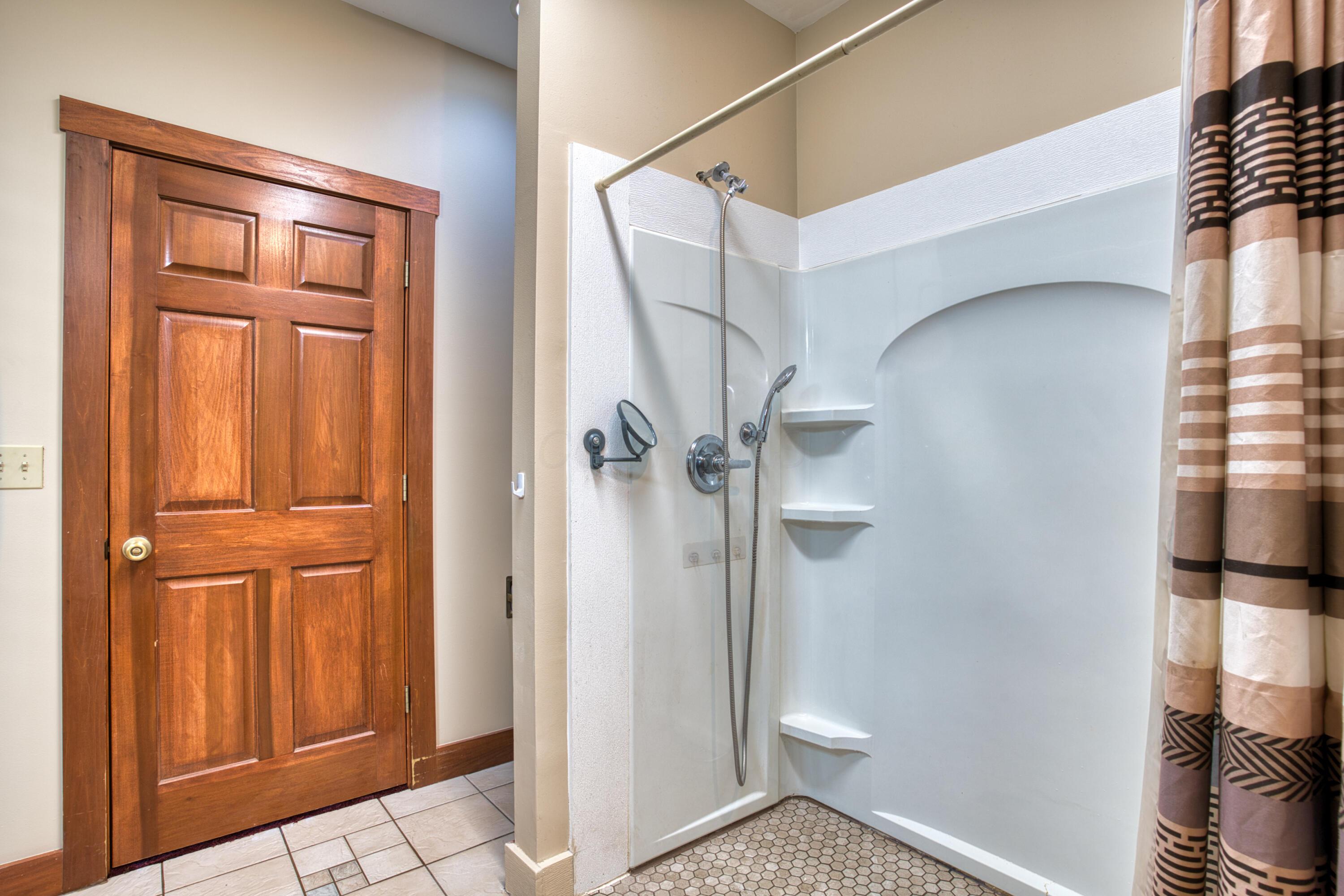 4300 BIS Road Southwest Lancaster, OH 43130 - Photo 60 of 92 DSC06863_hdr
