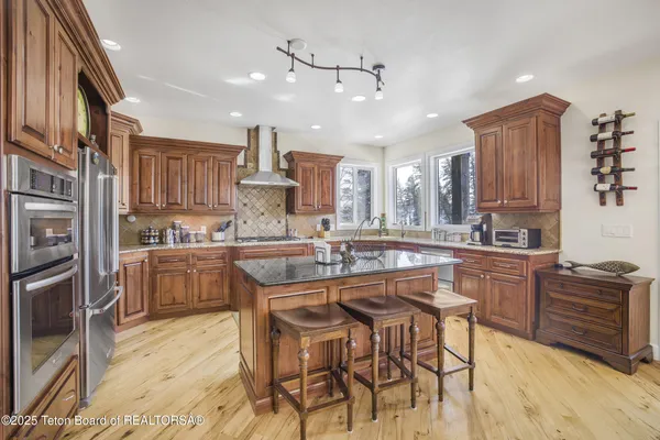 $2,979,000 | 3944 Schaefer Lane, Ashton, ID 83420