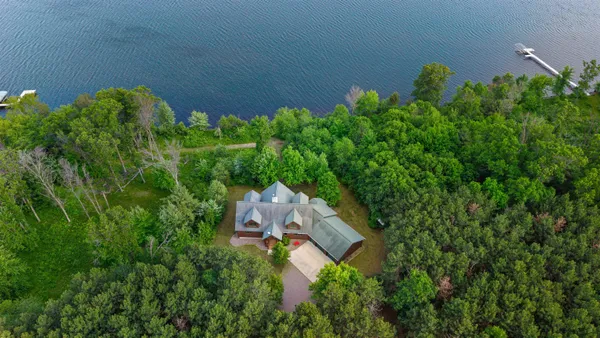 $1,199,000 | W5271 Southview Drive, Necedah, WI 54646