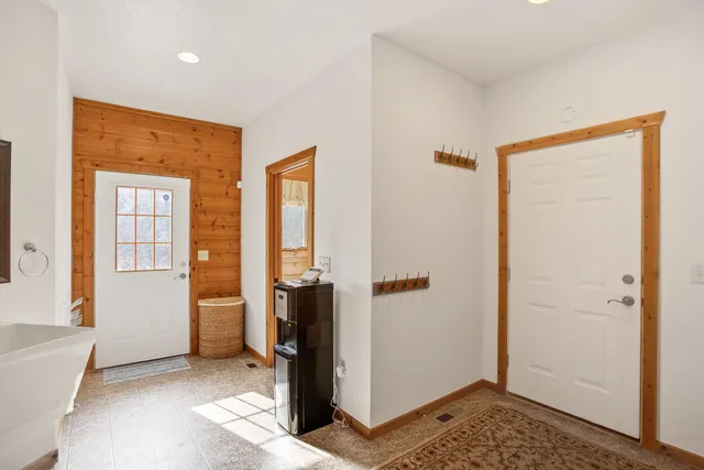 $1,250,000 | W5271 Southview Drive, Necedah, WI 54646