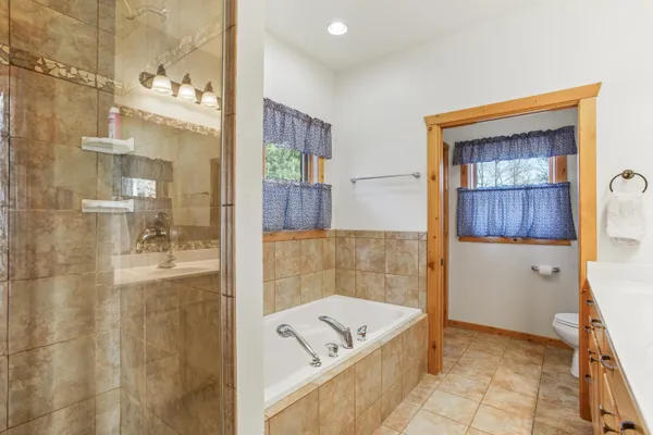 $1,199,000 | W5271 Southview Drive, Necedah, WI 54646