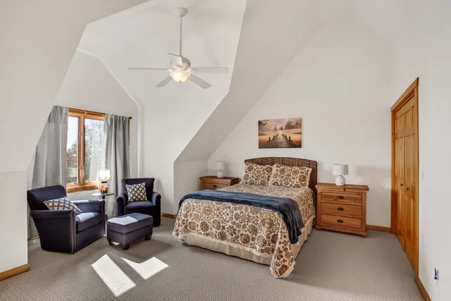 $1,250,000 | W5271 Southview Drive, Necedah, WI 54646