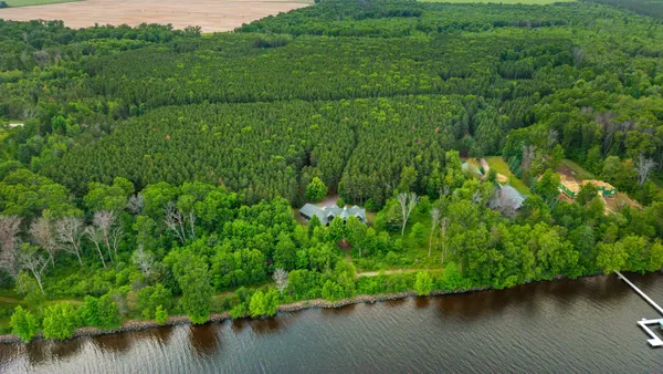 $1,199,000 | W5271 Southview Drive, Necedah, WI 54646