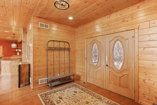 $1,250,000 | W5271 Southview Drive, Necedah, WI 54646