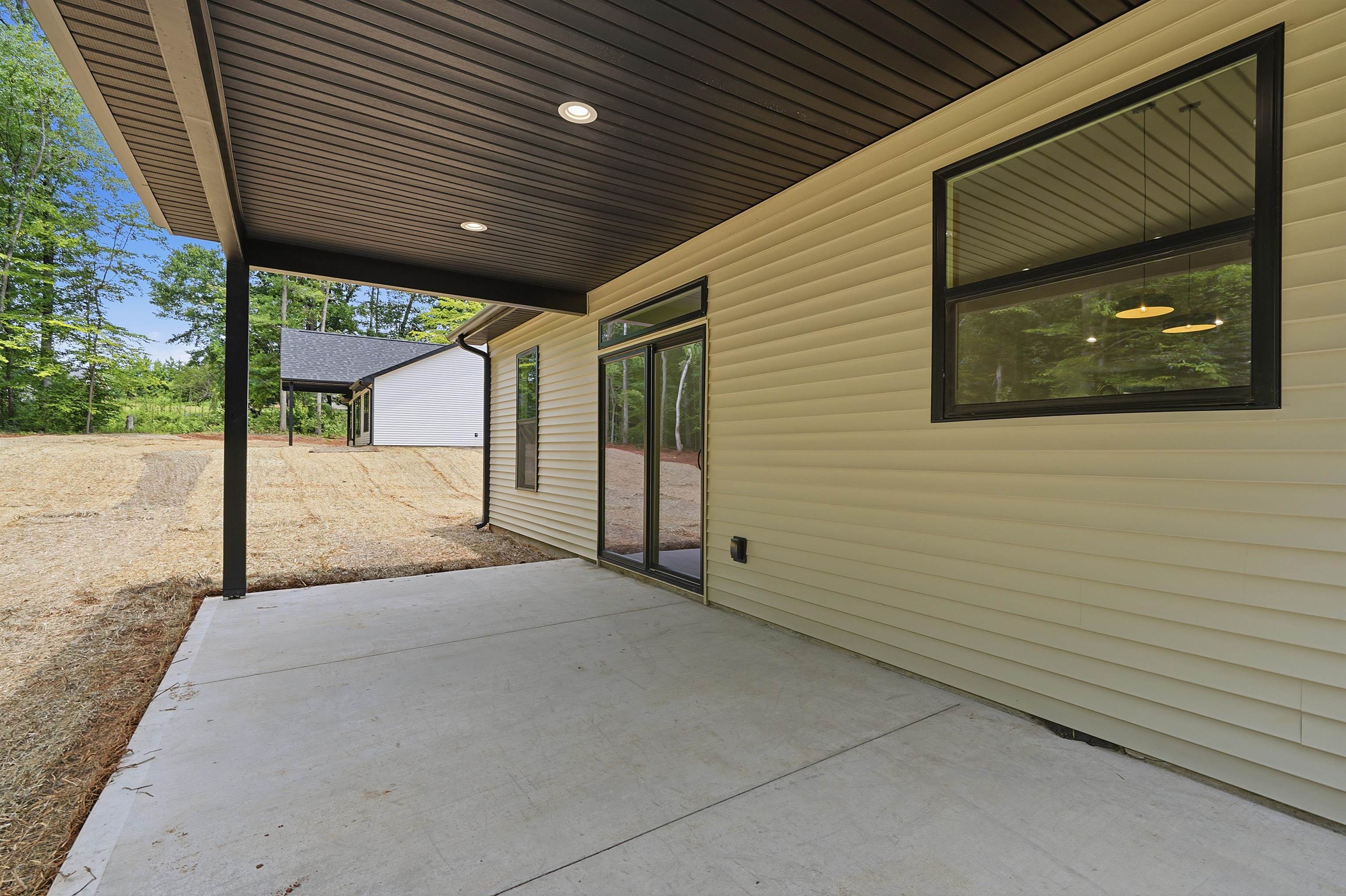 2835 Melvin Hill Road Campobello, SC 29322 - Photo 27 of 33