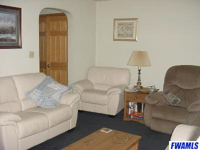 2027 West Wallen Road Fort Wayne, IN 46818 - Photo 4 of 11 Gallery Image 4