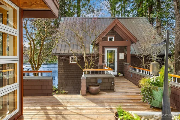 $3,798,000 | 339 Lovell Avenue Southwest, Bainbridge Island, WA 98110