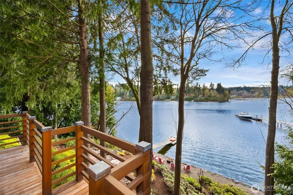 $3,798,000 | 339 Lovell Avenue Southwest, Bainbridge Island, WA 98110
