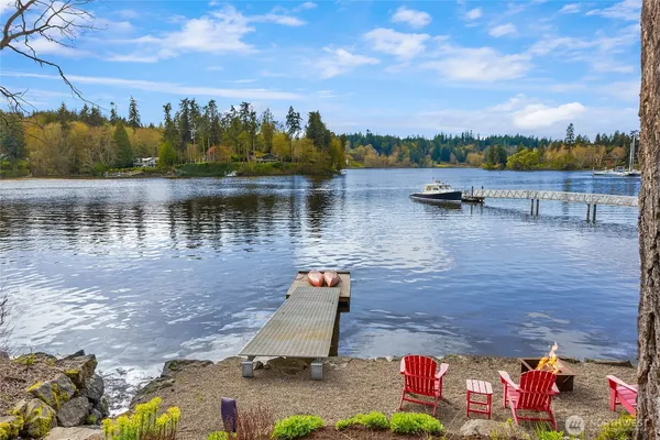 $3,798,000 | 339 Lovell Avenue Southwest, Bainbridge Island, WA 98110