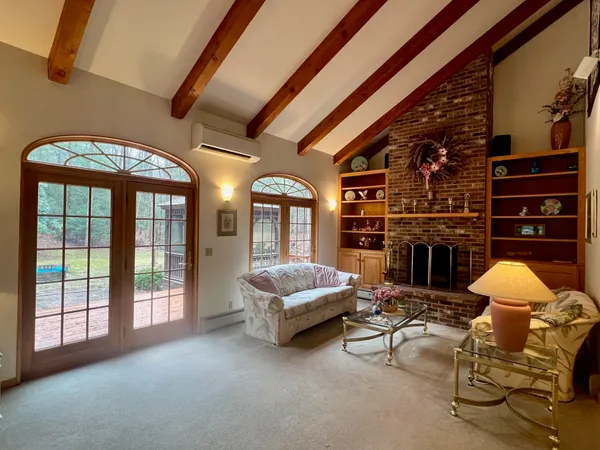 $449,000 | 90 Hemlock Road, Vernon, VT 05354