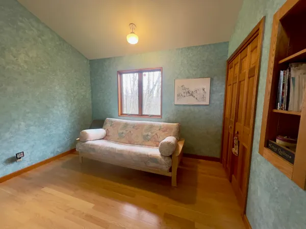 $449,000 | 90 Hemlock Road, Vernon, VT 05354