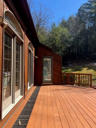 $449,000 | 90 Hemlock Road, Vernon, VT 05354
