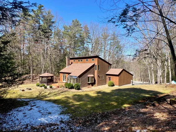 $449,000 | 90 Hemlock Road, Vernon, VT 05354