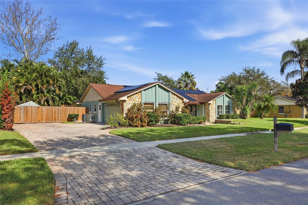 1703 Wind Drift Road Belle Isle, FL 32809 - Photo 5 of 46