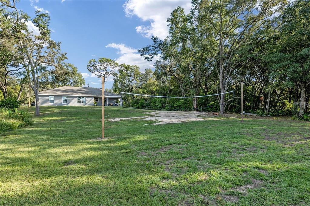 9947 Southeast 117th Street Road Belleview, FL 34420 - Photo 21 of 44 a view of a park