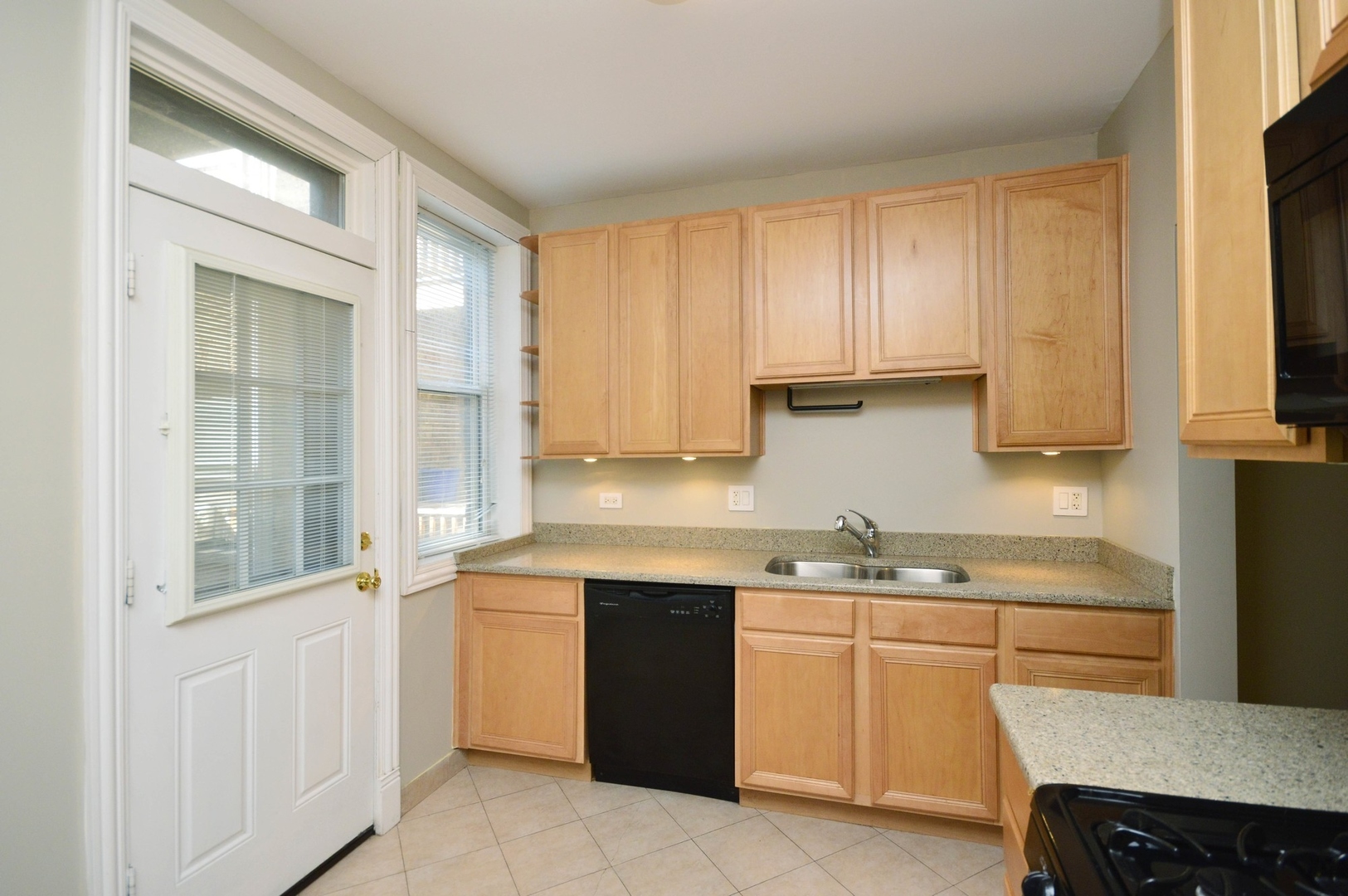 537 West Brompton Avenue, Unit 2N Chicago, IL 60657 - Photo 11 of 21