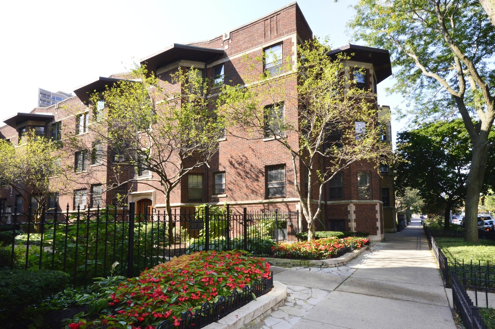 537 West Brompton Avenue, Unit 2N Chicago, IL 60657 - Photo 19 of 21