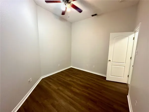 $2,385 | 6830 Round Table Street, Corpus Christi, TX 78414