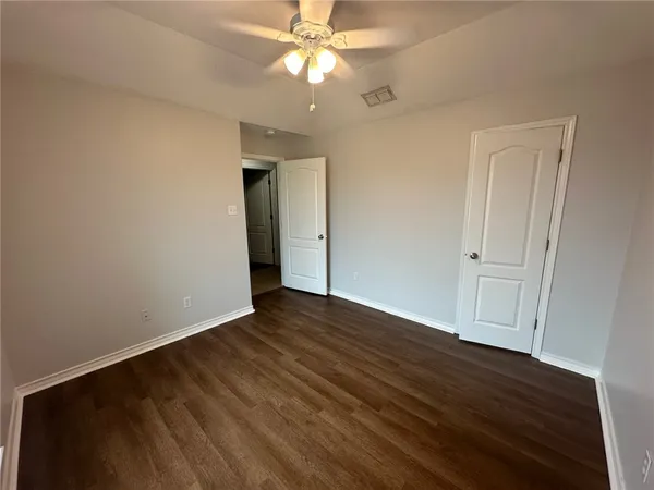 $2,385 | 6830 Round Table Street, Corpus Christi, TX 78414