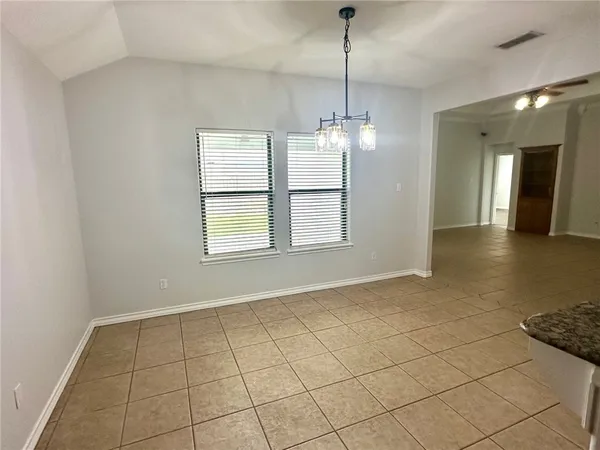 $2,385 | 6830 Round Table Street, Corpus Christi, TX 78414