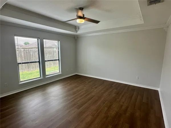 $2,385 | 6830 Round Table Street, Corpus Christi, TX 78414