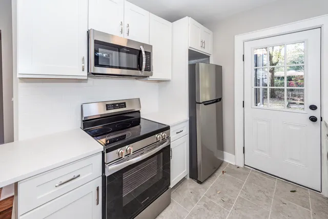 $2,295 | 2322 Sorentrue Avenue, North Charleston, SC 29405