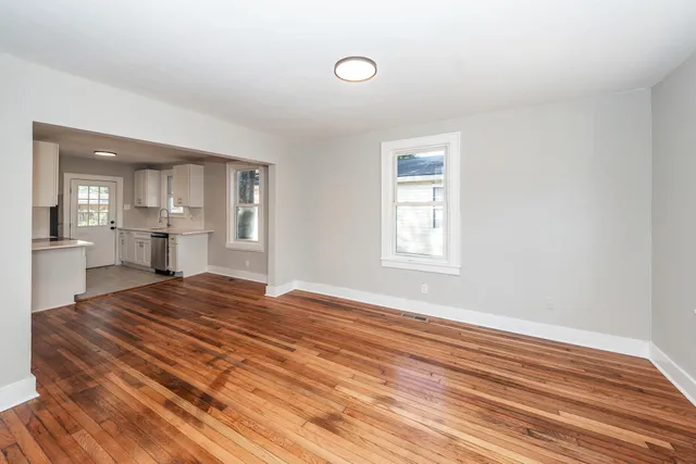 $2,295 | 2322 Sorentrue Avenue, North Charleston, SC 29405